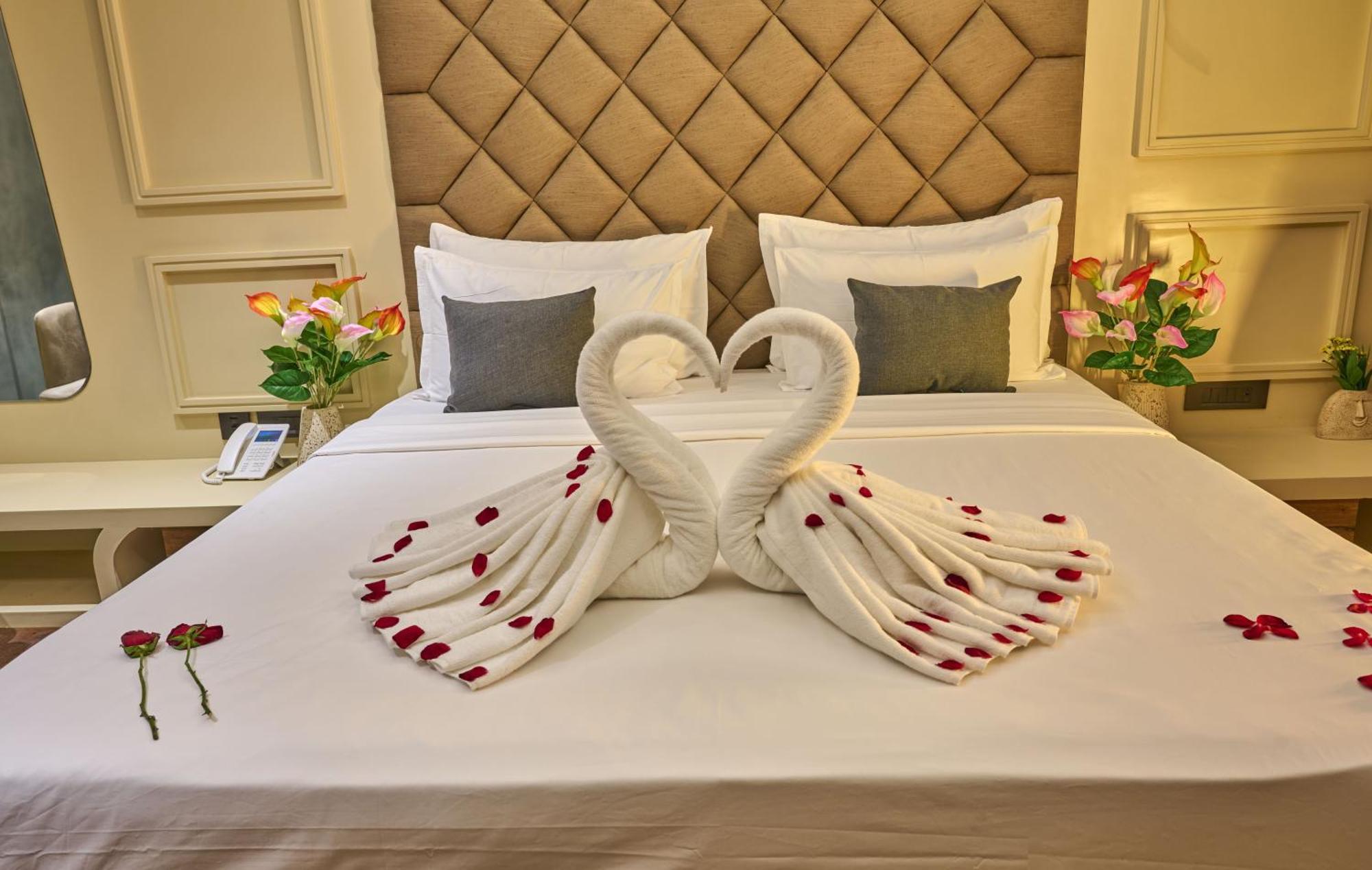 Hotel Borail View Regency Silchar Esterno foto