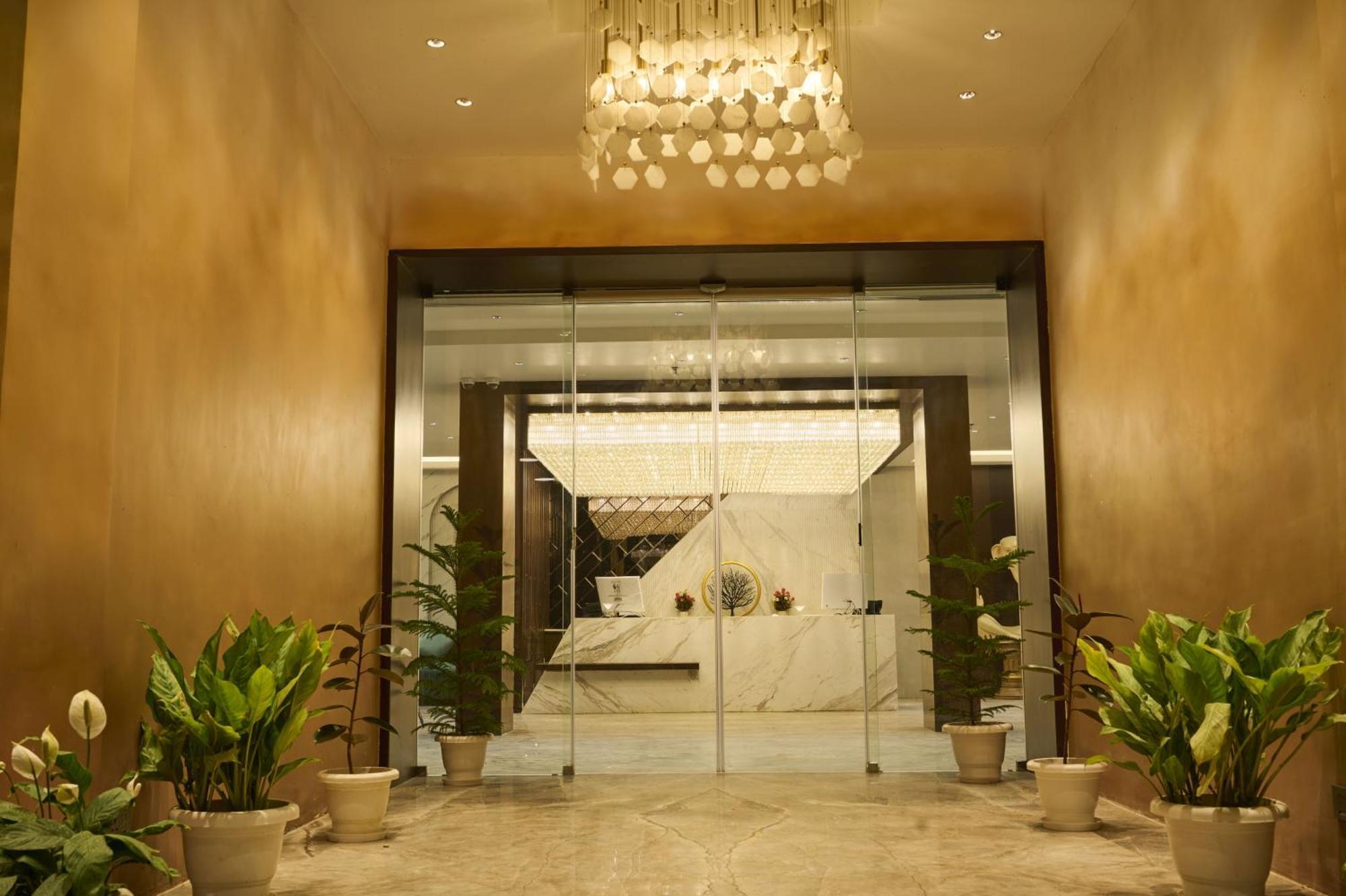 Hotel Borail View Regency Silchar Esterno foto